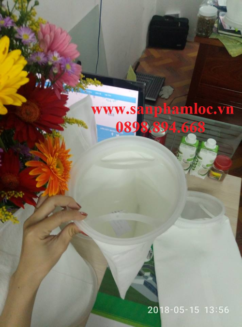 Túi lọc PE size 2 dùng để lọc nước giải khát